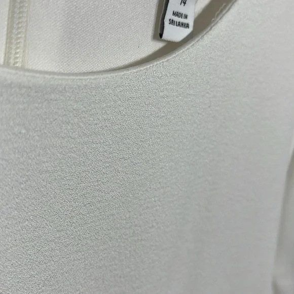 Nine West White Dress with Black Crochet Detail on Sleeves & Hem | Size 14 | NWT - Picture 15 of 15